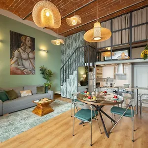 https://cool-metropolitan-lifestyle-loft.it-tuscanyhotel.com